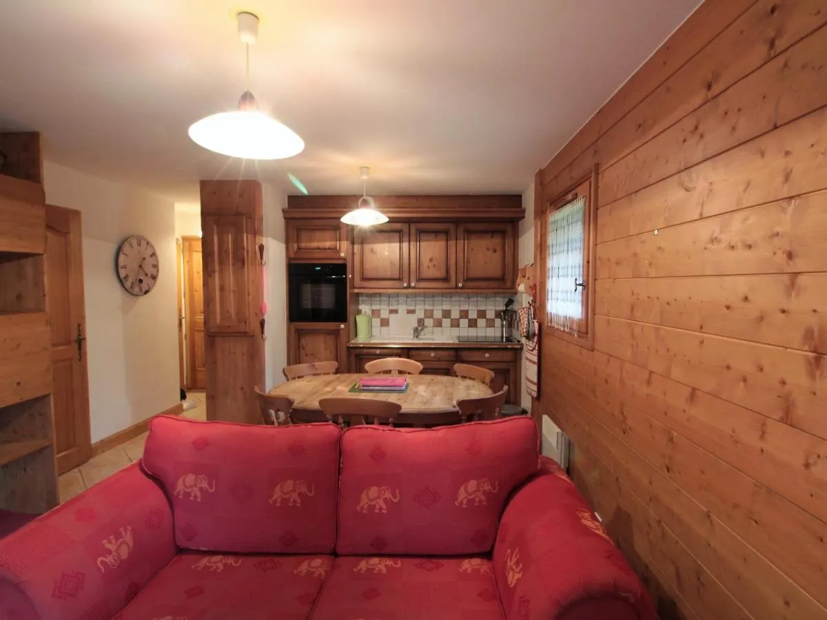 Appartement 3 Pieces Cabine, 6 Pers, Face Au Spa Et Au Ski Bus, Proche Pistes Et Commodites - Fr-1-572-45 Araches-la-Frasse 0*,