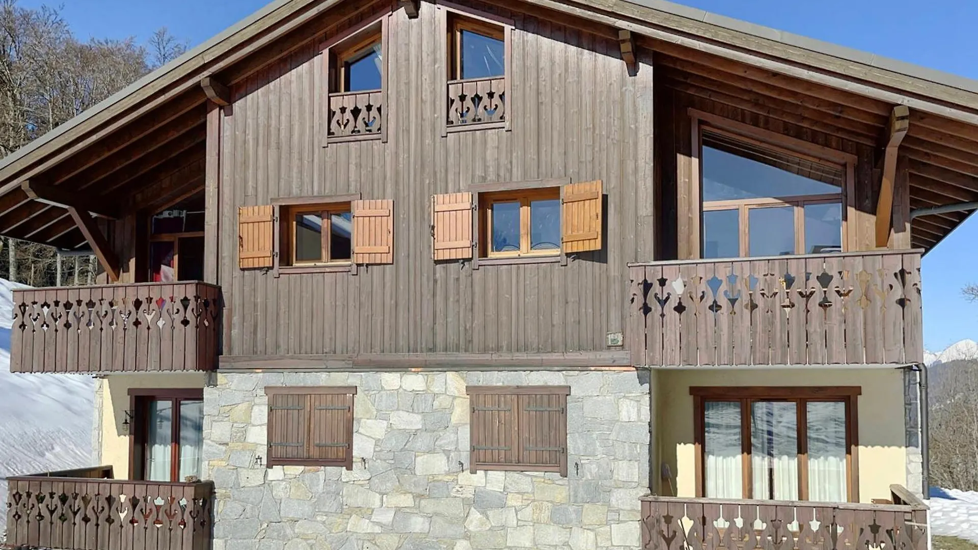 Appartement 3 Pieces Cabine, 6 Pers, Face Au Spa Et Au Ski Bus, Proche Pistes Et Commodites - Fr-1-572-45 Araches-la-Frasse Apartment